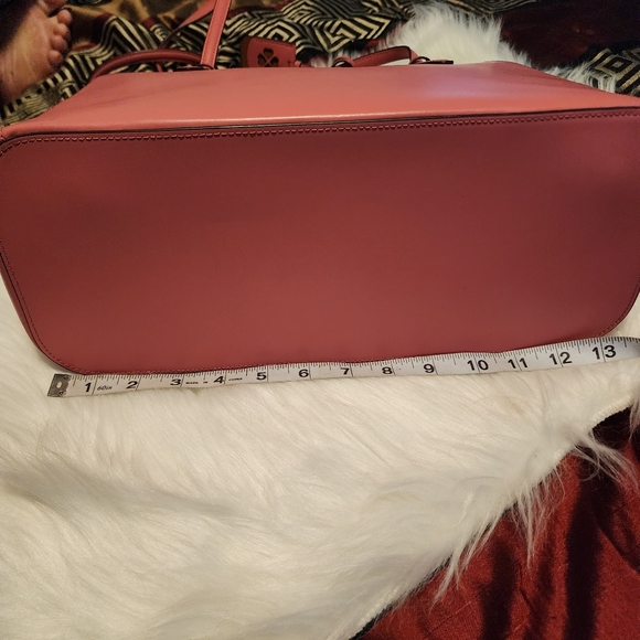 BNWOT AUTHENTIC KATE SPADE LG TOTE - Picture 2 of 15